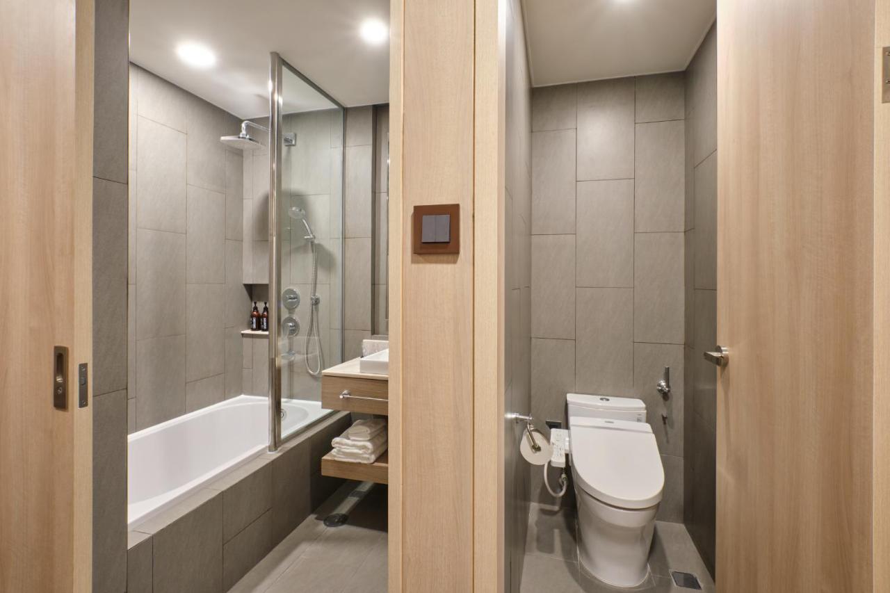 فندق Sotetsu Grand Fresa Saigon 相鉄グランドフレッサ サイゴン مدينة هوشي منه المظهر الخارجي الصورة